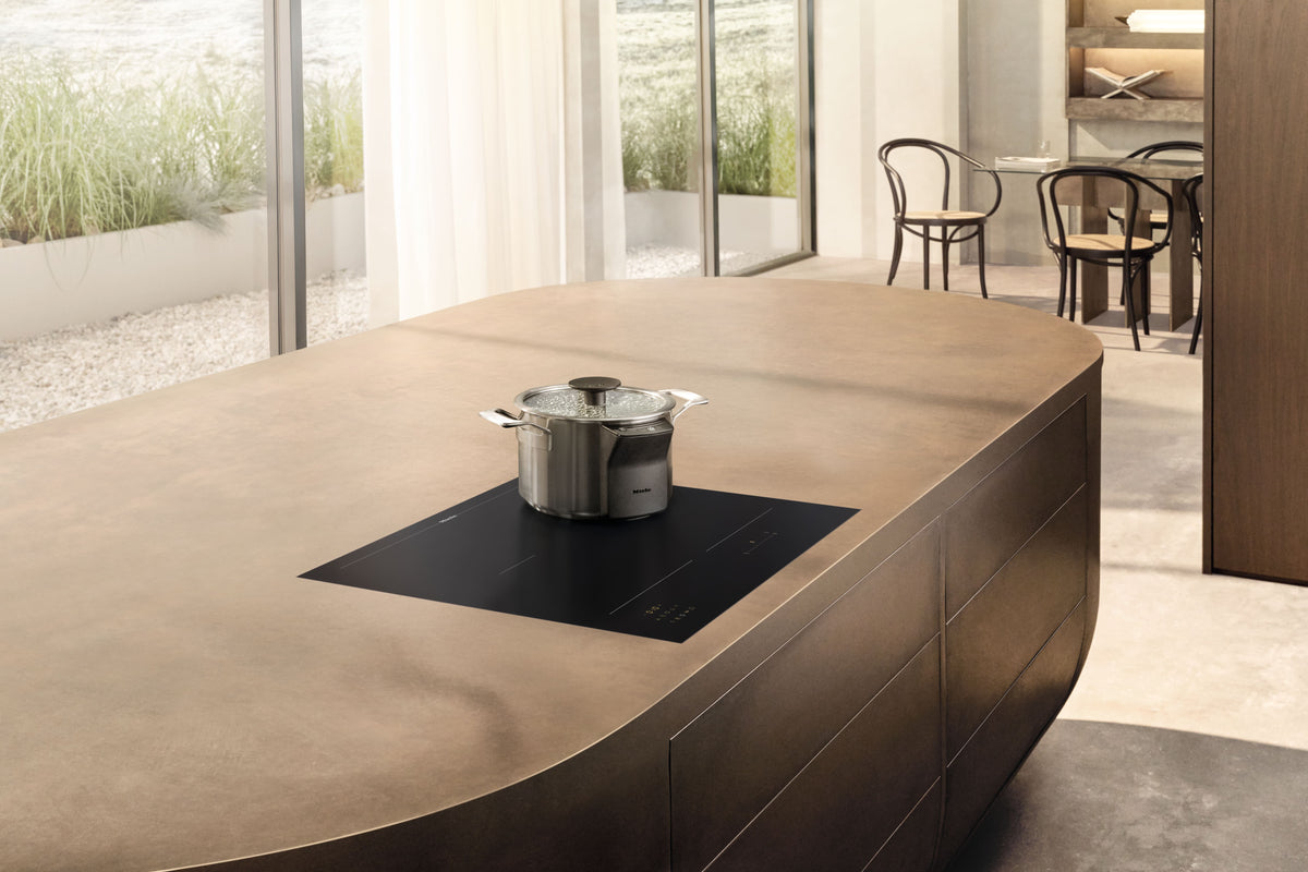 Miele KM 8565 FL MattFinish 62 cm induction hob, matt black – view 2