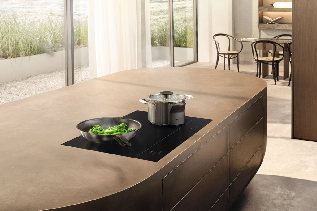 Miele KM 8685-2 FL MattFinish 80 cm full-surface induction hob, matt black – view 2