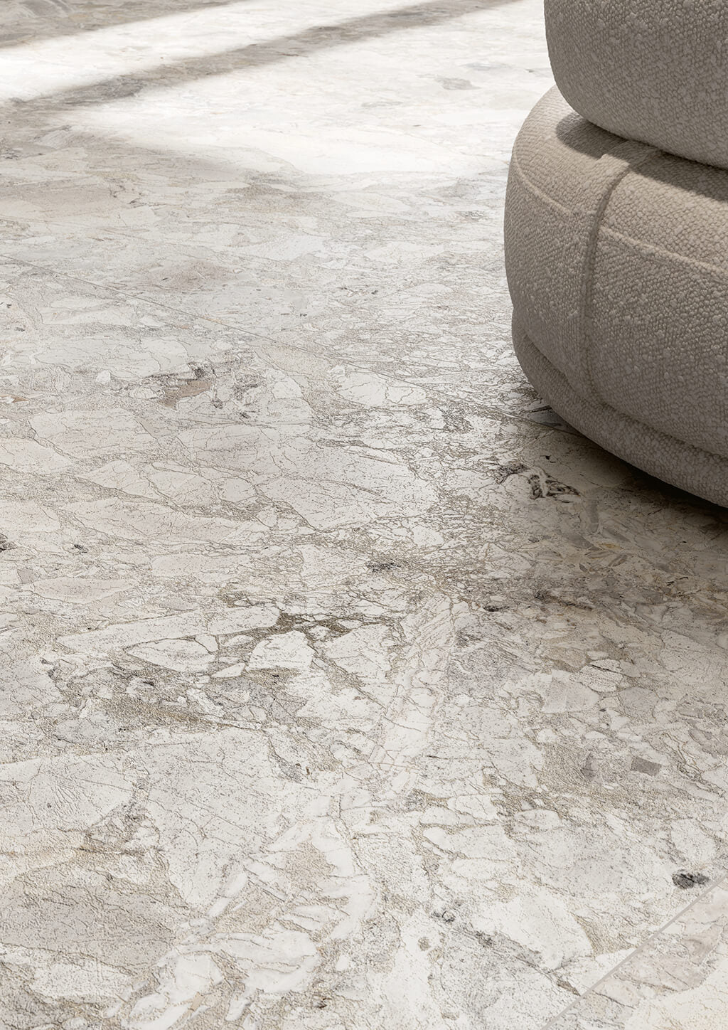 Fioranese Fusion Wildflower Shell 90x90 interior floor lifestyle