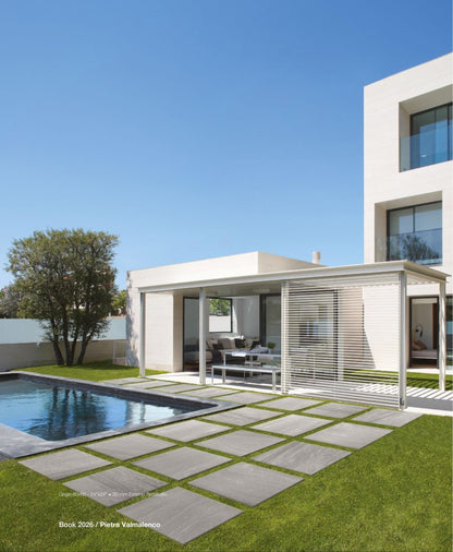 COEM Pietra Valmalenco grigio 60x60 20mm esterno lifestyle